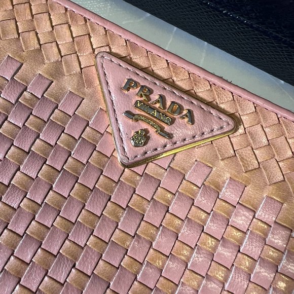 Prada Madras Woven Wallet Talco + Rose - Picture 2 of 7